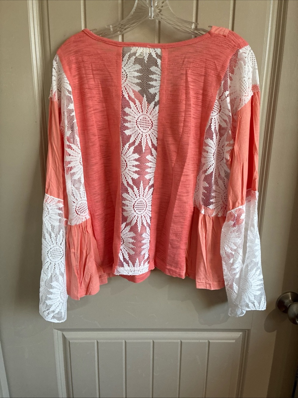 POL Coral V-Neck Top with White Crochet Sleeves - Picture 5 of 9